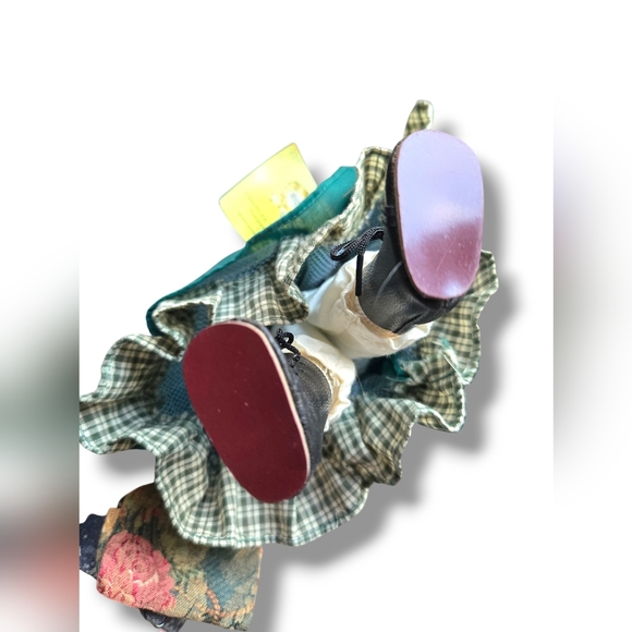 Anne of Green Gables Porcelain Doll Treasure Edition Canada Vintage Collectible - Picture 8 of 11